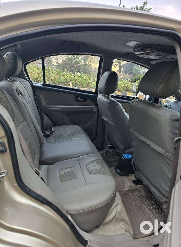 Maruti Suzuki Sx4 Zxi Mt Bsiv Leather, 2007, Cng & Hybrids