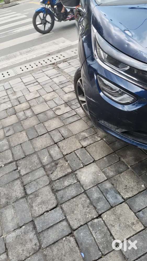 Tata Altroz 1.2 Xz 2023 Automatic