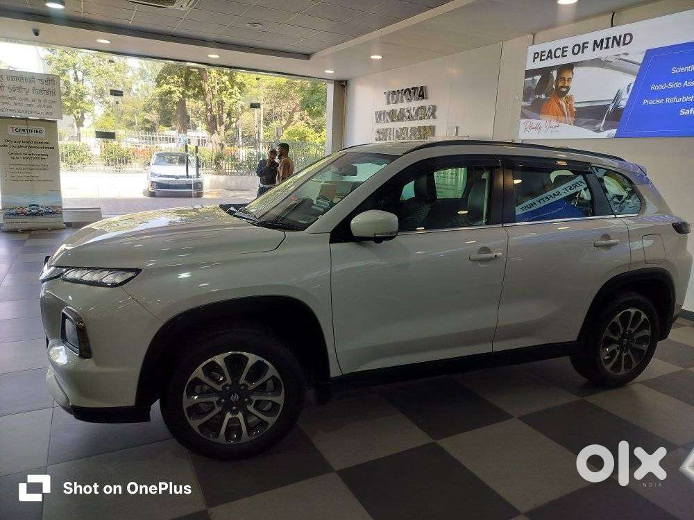 Maruti Suzuki Grand Vitara 1.5 Zeta Smart Hybrid At, 2023, Petrol