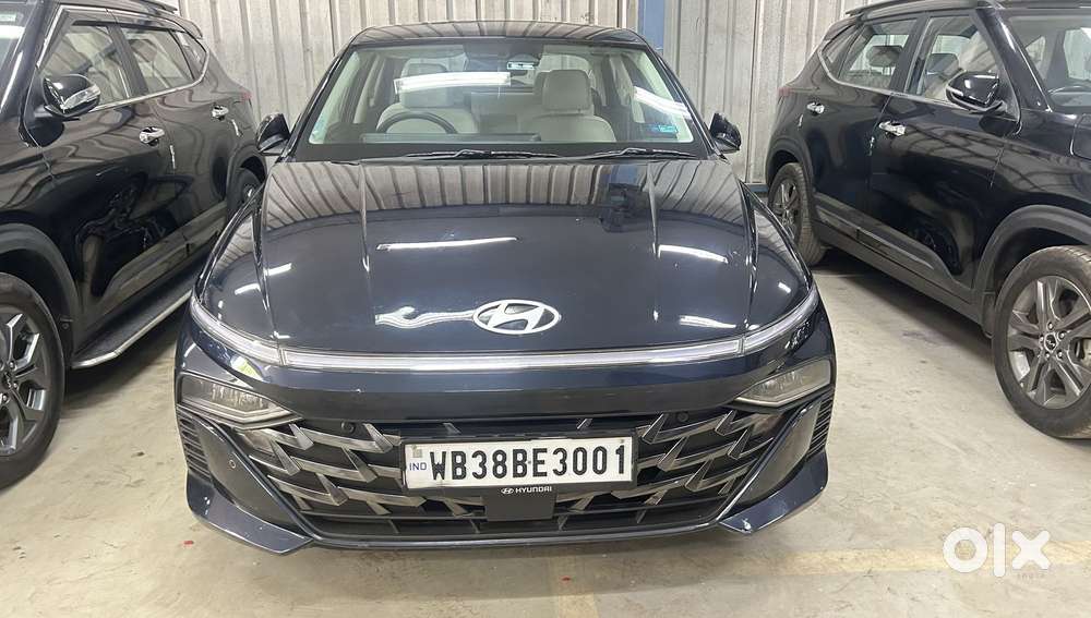 Hyundai Verna 1.5 Sx (o) Ivt, 2024, Petrol