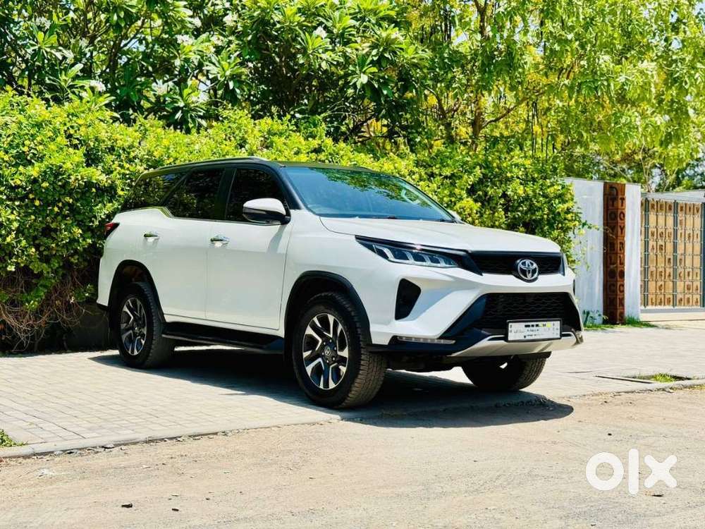 Toyota Fortuner Legender 4x4 At 2.8, 2025, Diesel