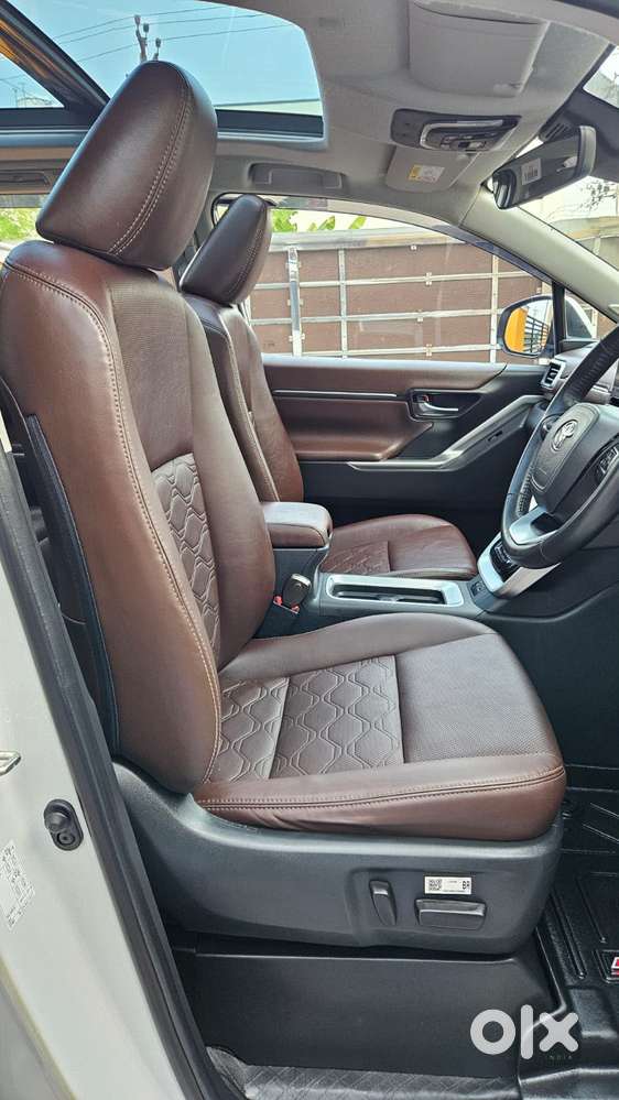 Toyota Innova Hycross 2.0 Zx (o) Hybrid 7 Str, 2024, Petrol