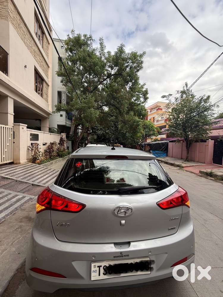 Hyundai I20 Asta Diesel Showroom Condition Single Owner