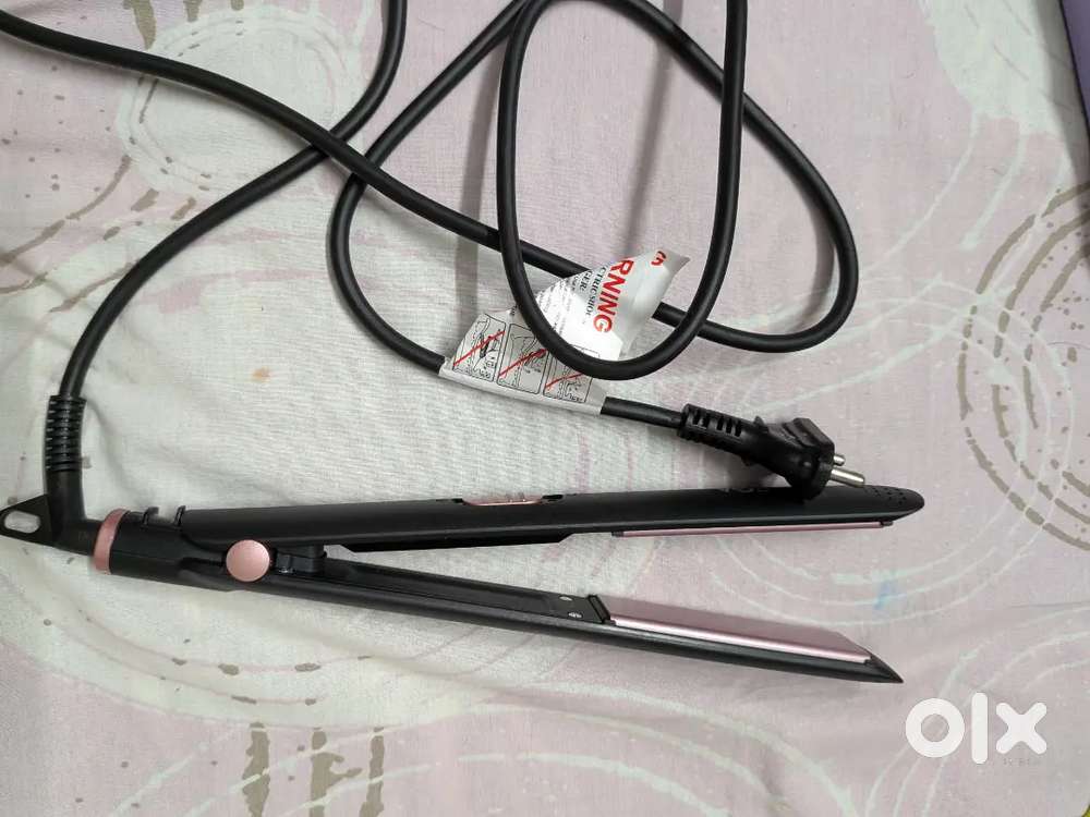 Hair straightener