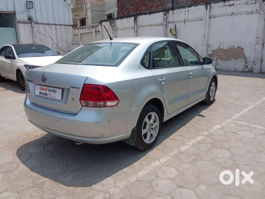 Volkswagen Vento 2010-2013 Petrol Highline, 2013, Petrol