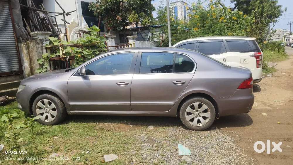 Skoda Superb 2012 Petrol Well Maintained