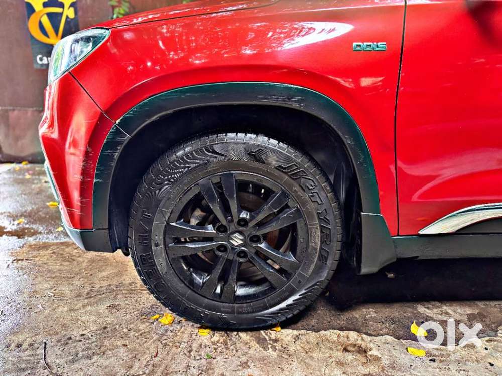 Maruti Suzuki Brezza Zdi+ Dual Tone, 2019, Diesel