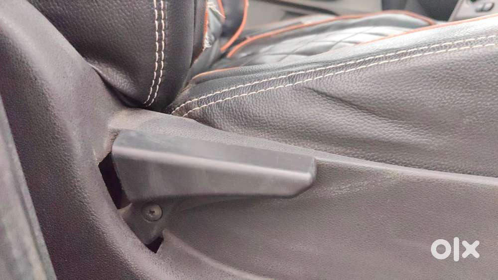 Tata Tiago Xe, 2019, Petrol