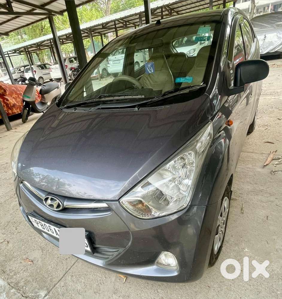 Eon Magna + Army Person Car