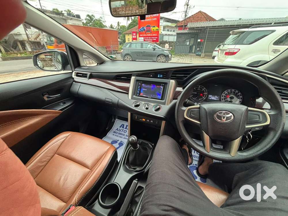 Toyota Innova Crysta 2017
