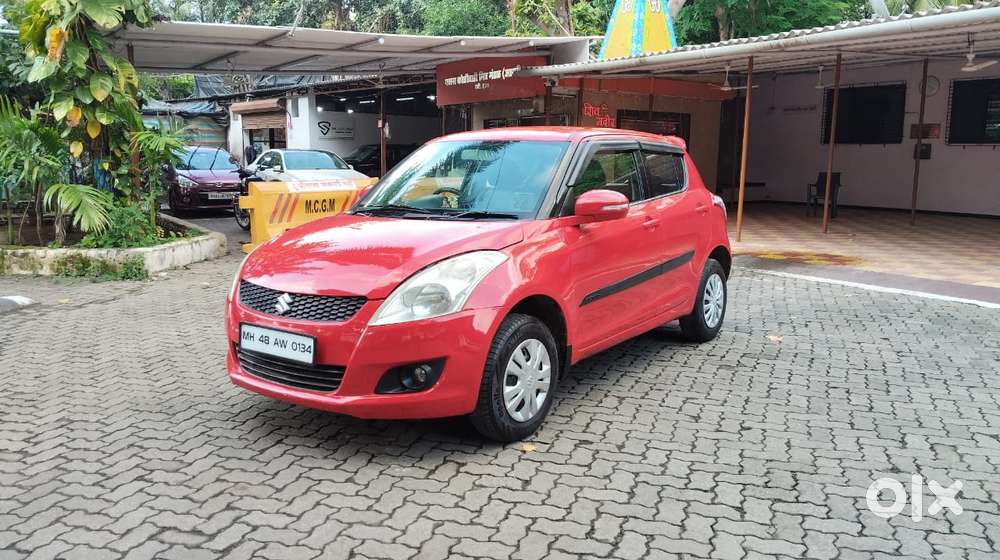 Maruti Suzuki Swift Vxi 1.2 Abs Bs-iv, 2017, Petrol
