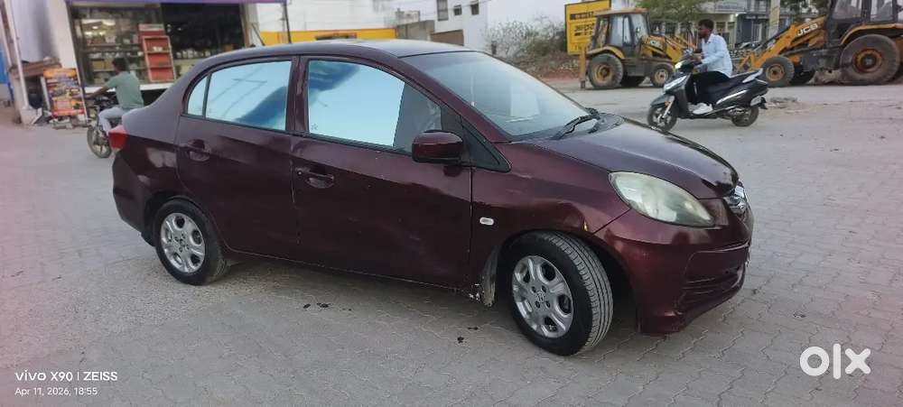 Honda Amaze 2nd Gen 2014 Diesel 83000 Km Driven