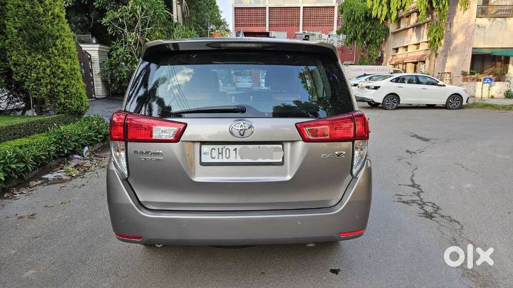 Toyota Innova Crysta [2020-ongoing] 2.4 Zx At 7 Str, 2022, Diesel