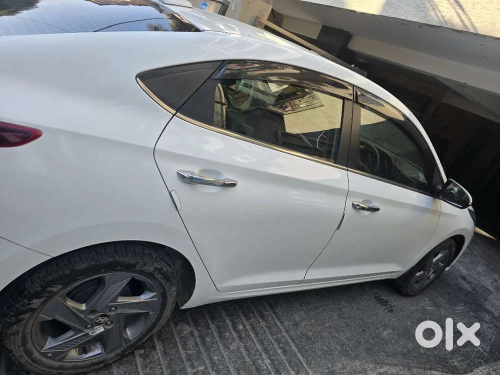 Hyundai Verna 2022 Petrol 27000 Km Driven