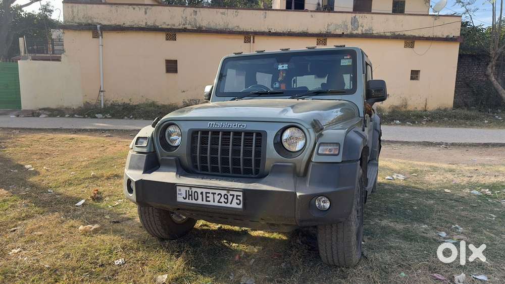 Mahindra Thar Petrol 2022