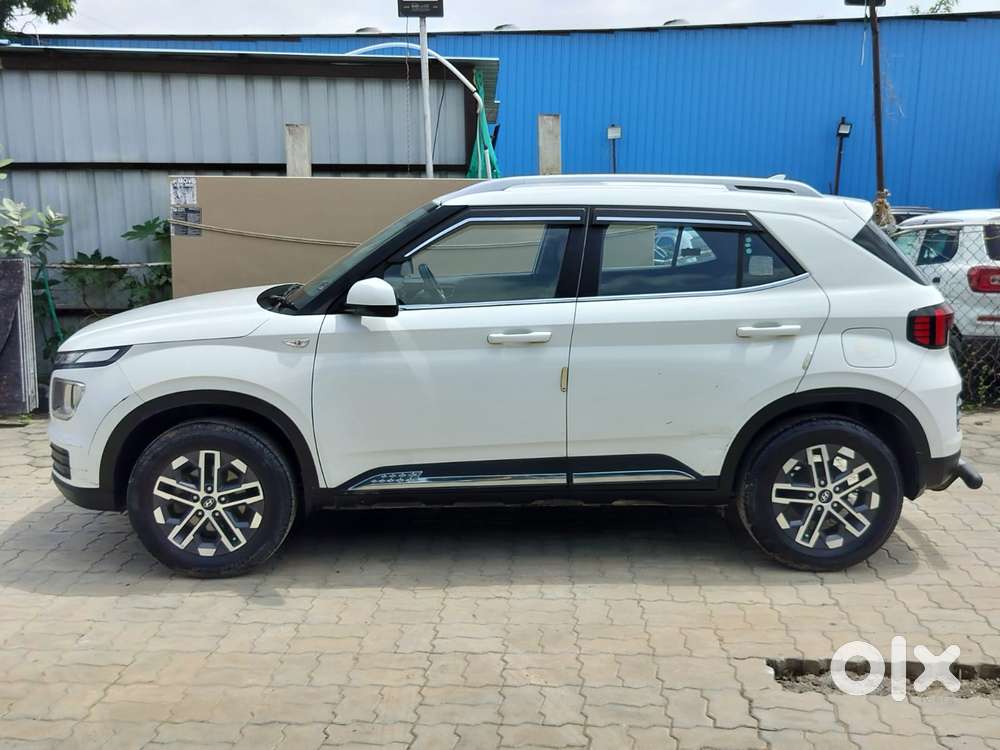 Hyundai Venue S Mt 1.2 Kappa, 2022, Petrol