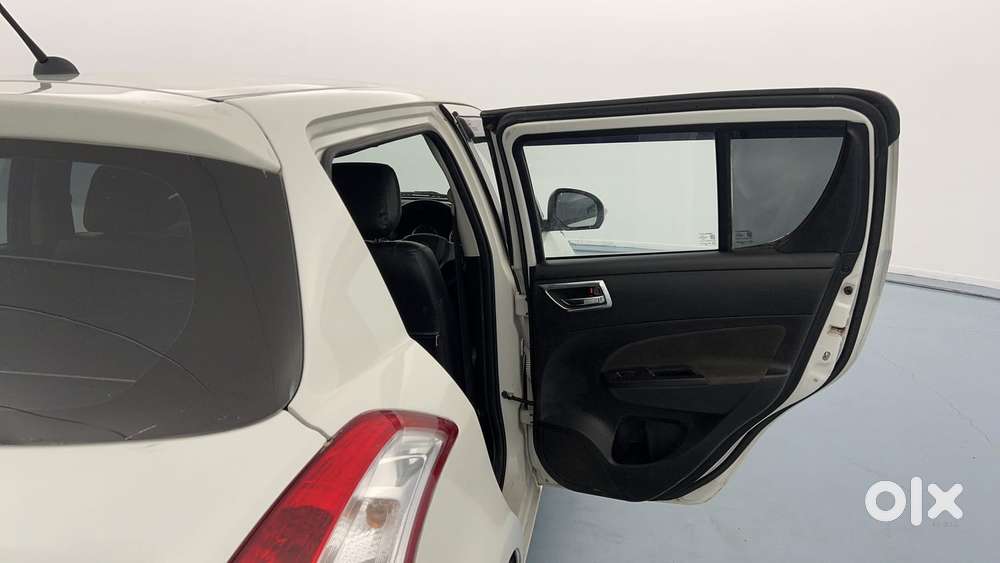 Maruti Suzuki Swift Vvt Vxi, 2017, Petrol