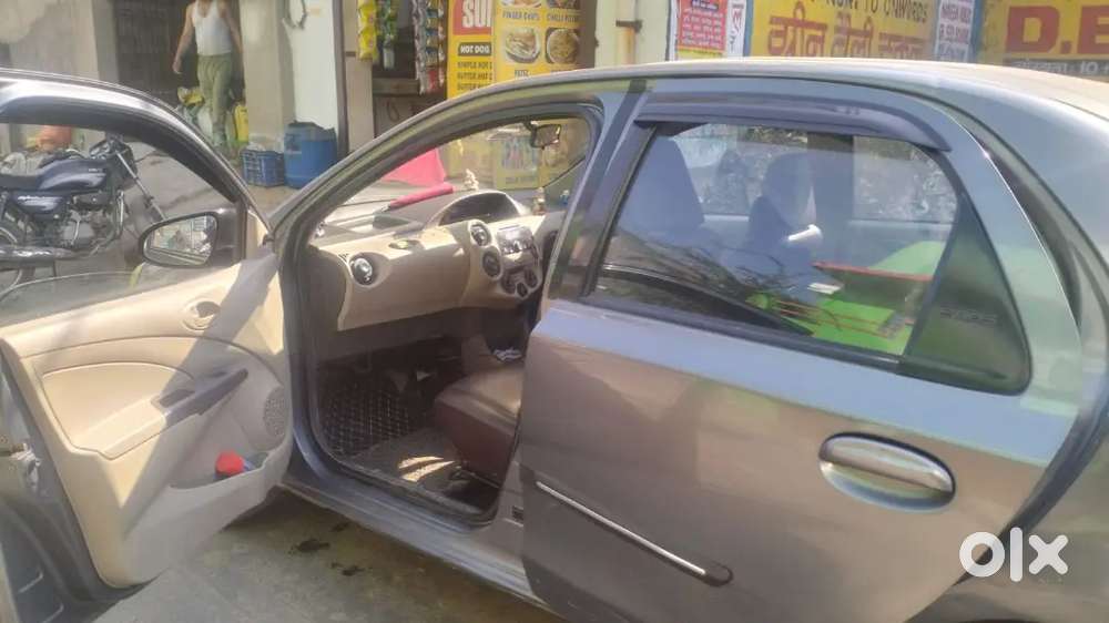 Toyota Etios 2014 Cng &  180000 Km Driven