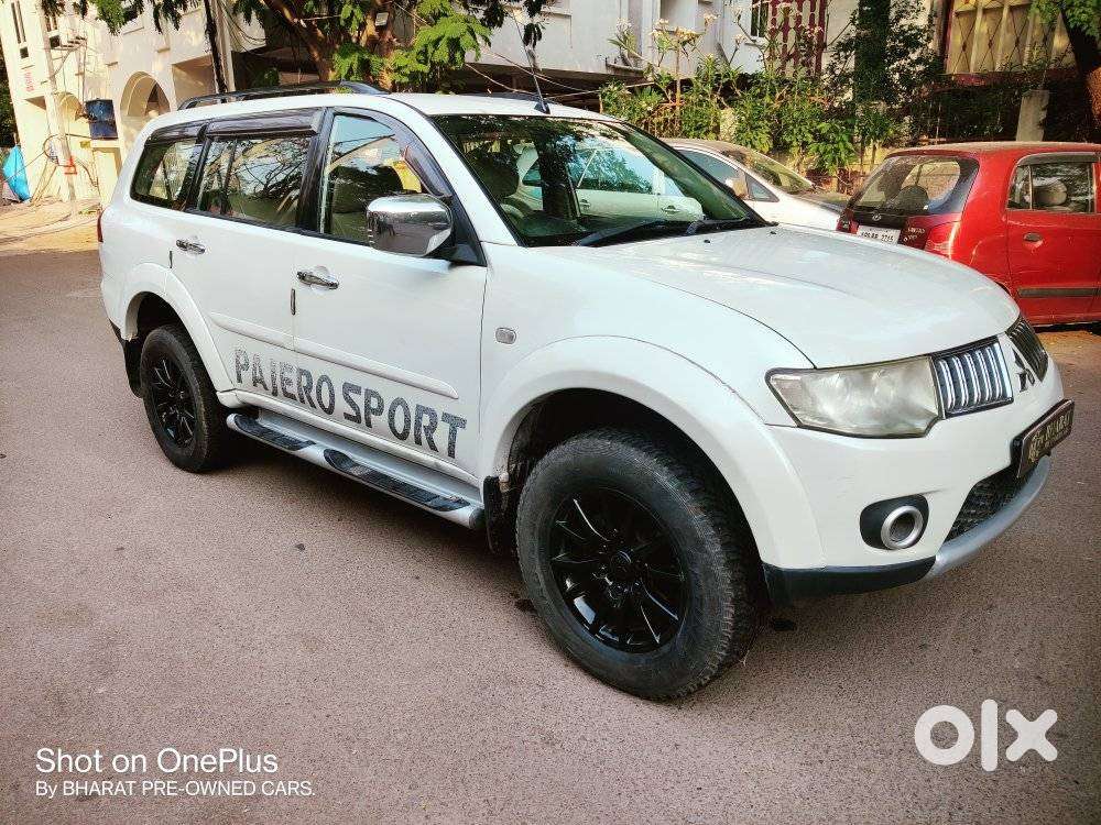 Mitsubishi Pajero Sport 2.5 Manual, 2013, Diesel