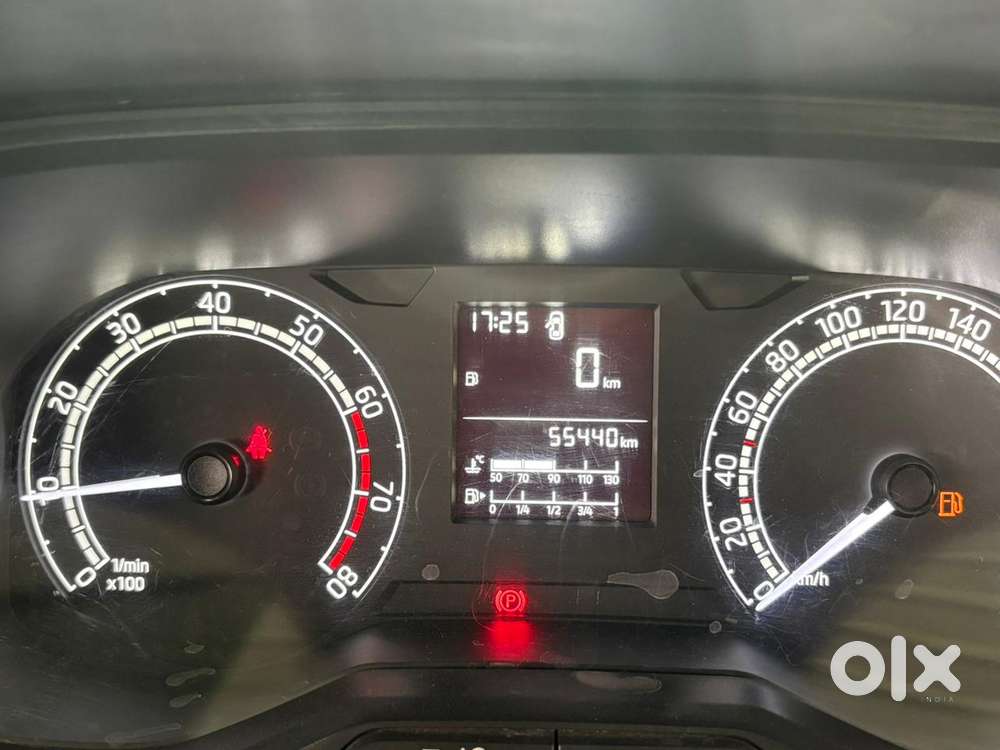 Skoda Kushaq 1.0 Tsi Active, 2022, Petrol