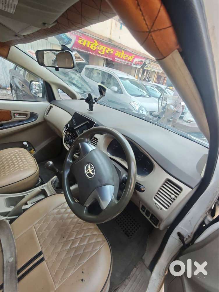 Toyota Innova 2.5 Diesel 2014