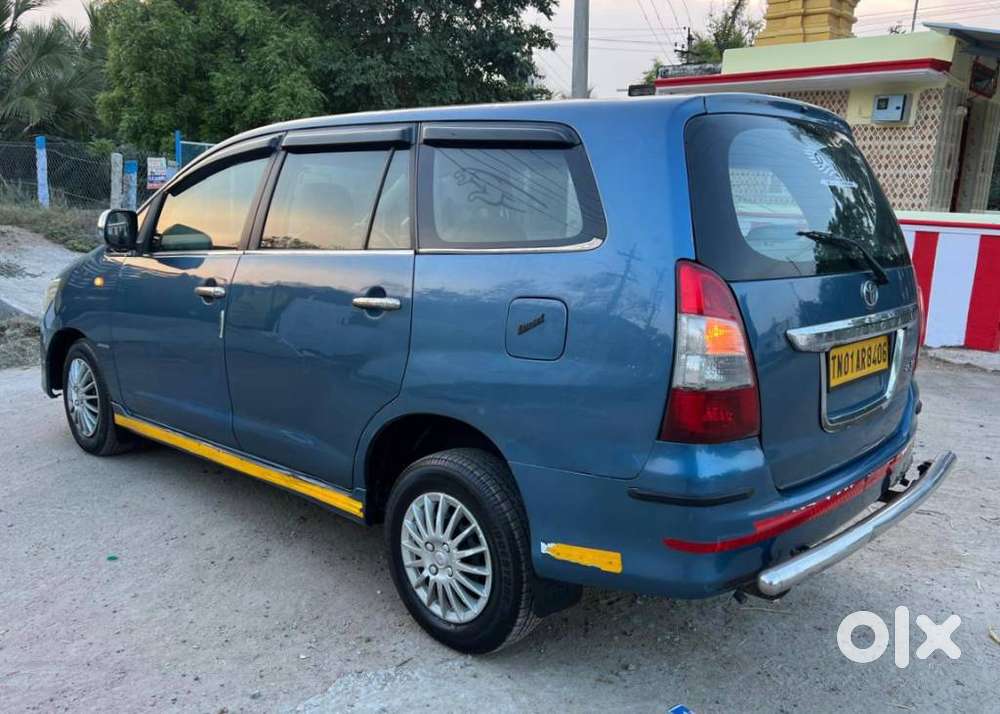 Toyota Innova 2.5 G (diesel) 8 Seater, 2012, Diesel