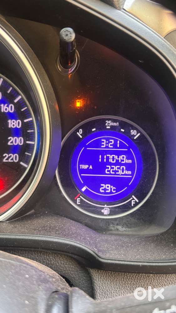 Family Used Honda Jazz V Mt 2015