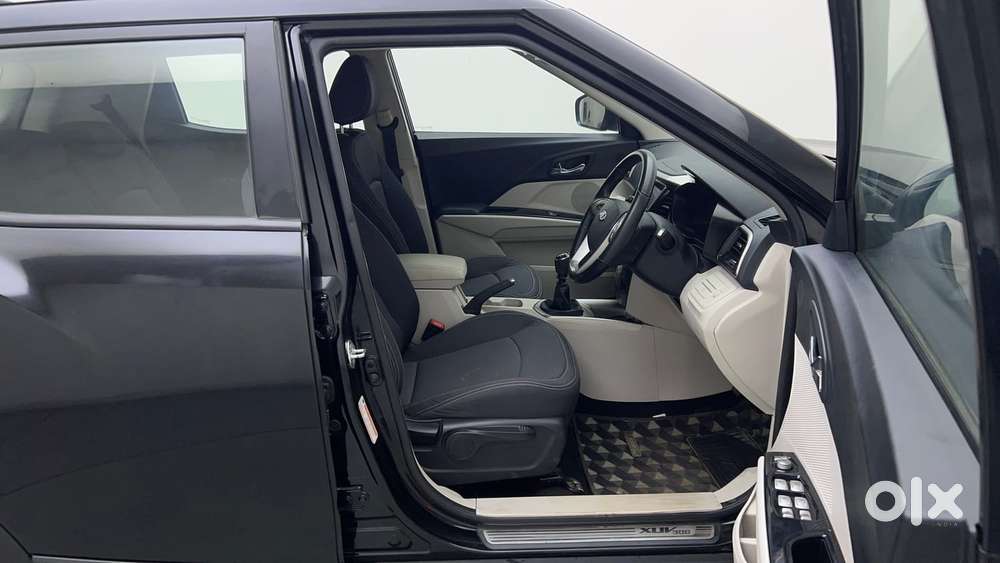 Mahindra Xuv300 W8 Amt Optional Diesel, 2020, Petrol