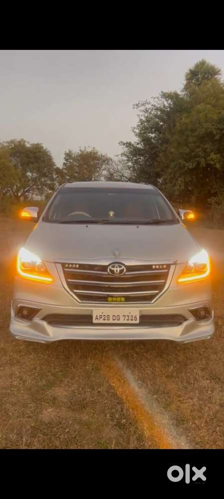 Toyota Innova Diesel Manual 2010 Km Driven