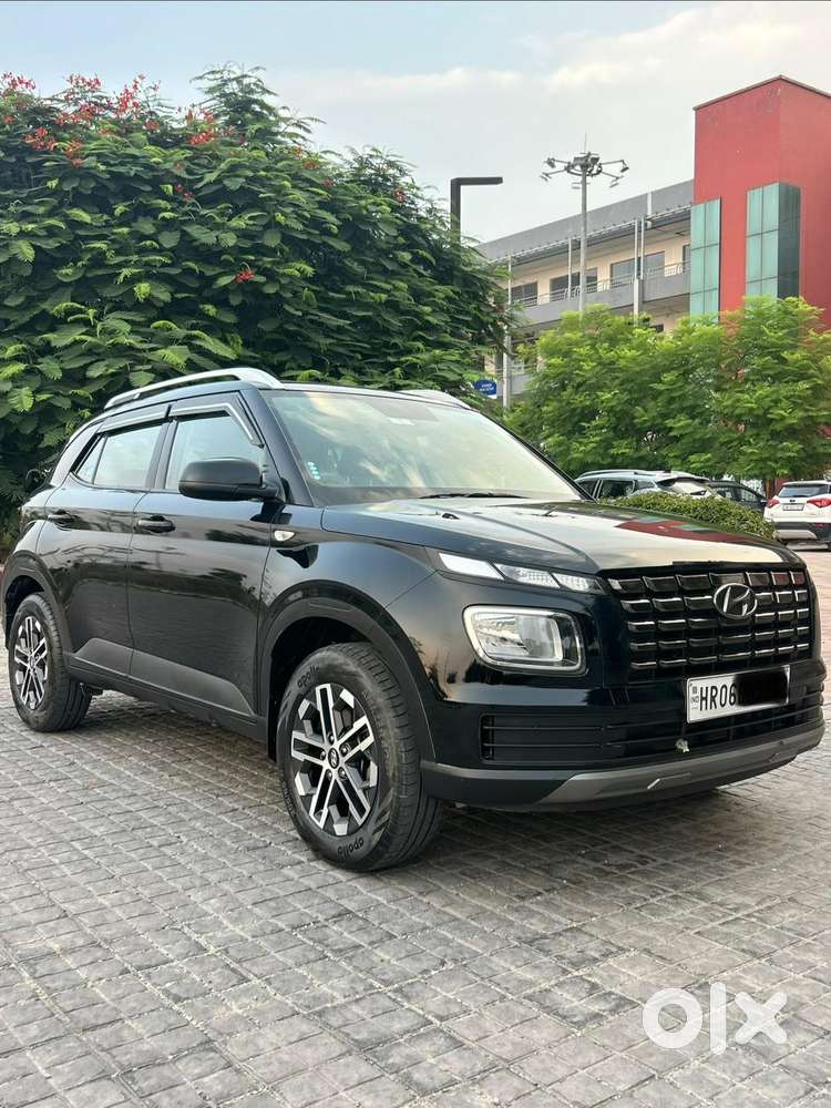 Hyundai Venue S Plus Mt 1.2 Kappa, 2024, Petrol
