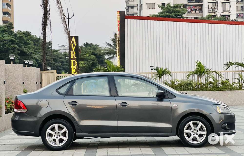 Volkswagen Vento 2010-2013 Petrol Highline, 2013, Petrol
