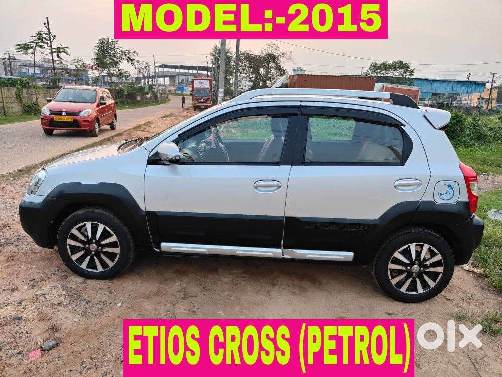 Toyota Etios Cross 1.2l G, 2015, Petrol