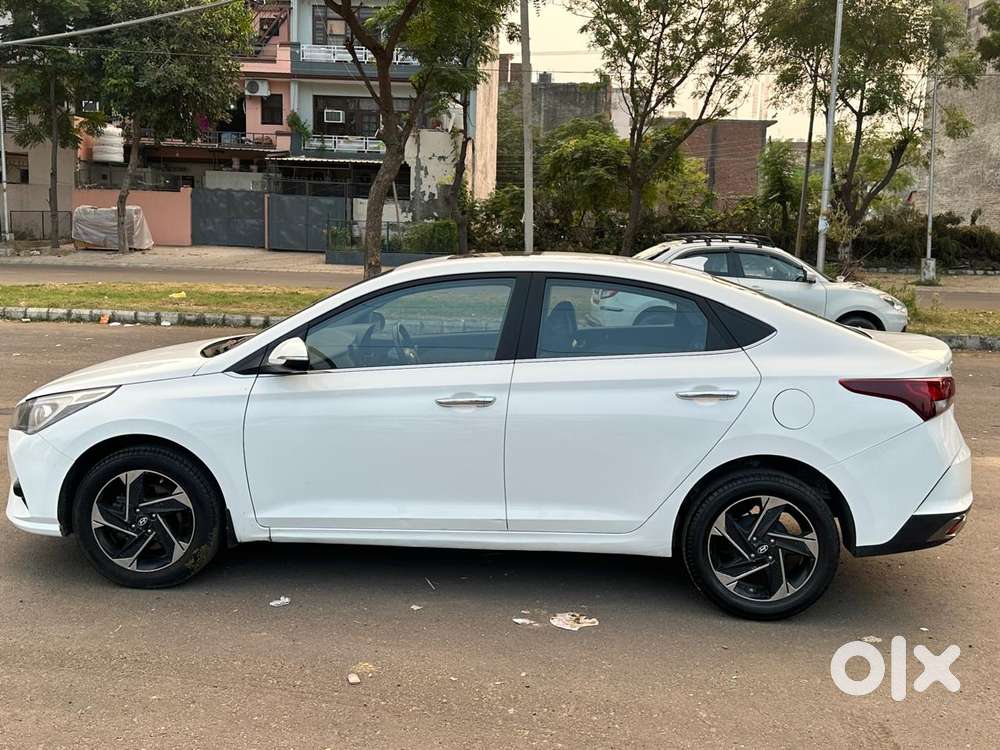 Hyundai Verna 1.5 Sx Diesel Mt, 2022, Diesel