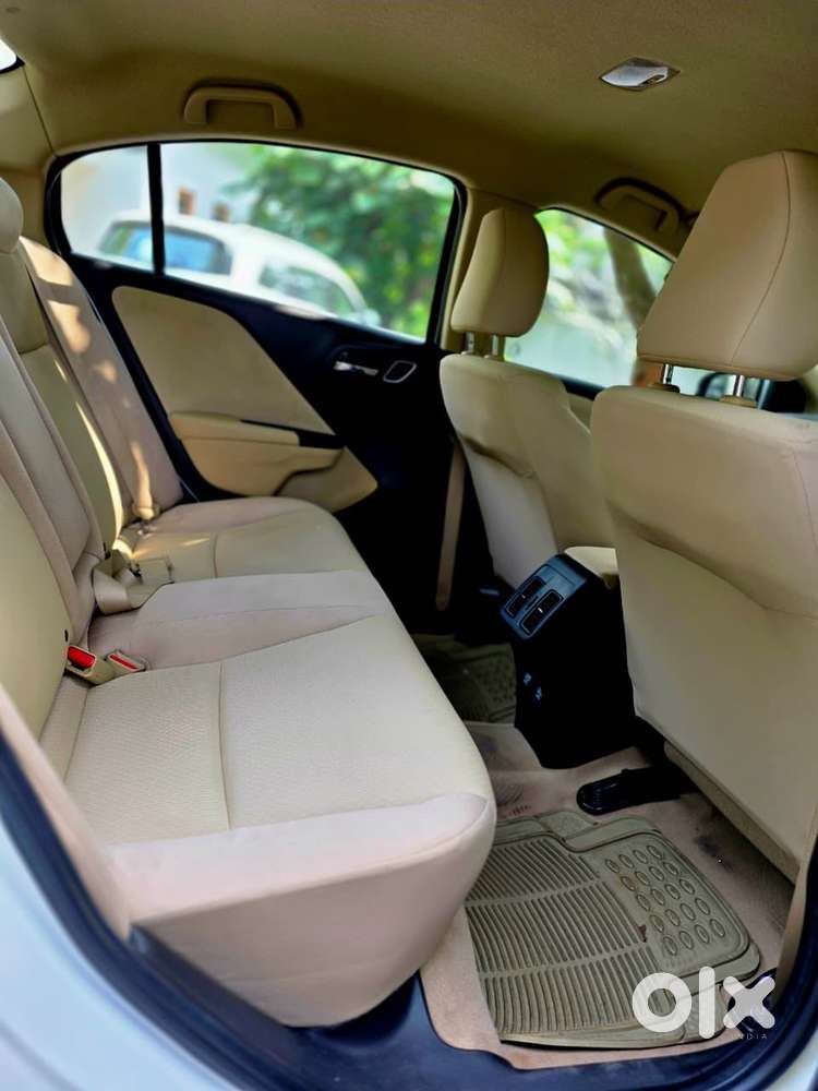 Honda City V Mt Sunroof, 2021, Petrol