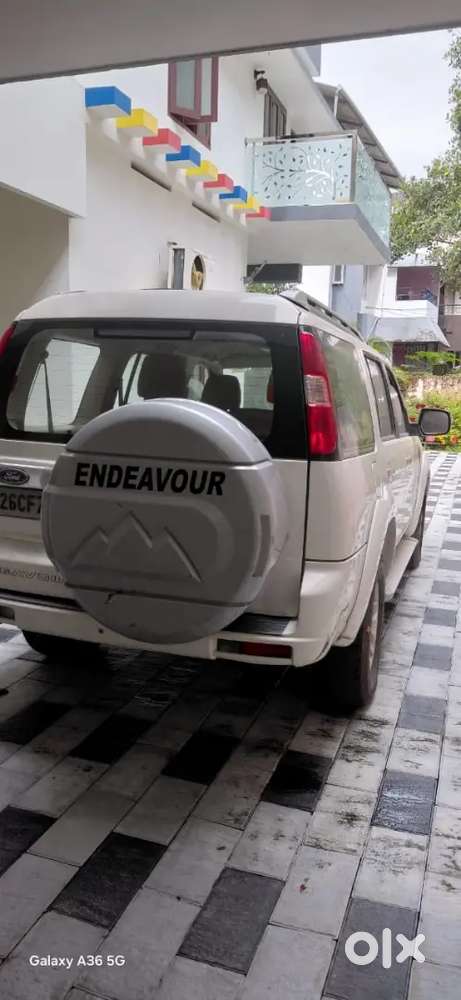 Ford Endeavour Diesel 2014