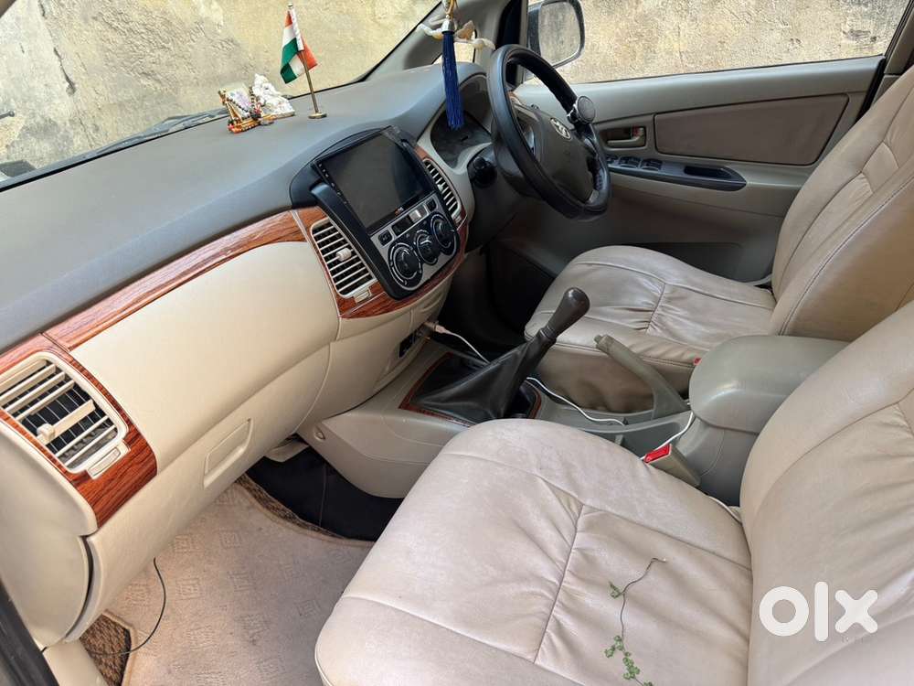 Toyota Innova Diesel 2012