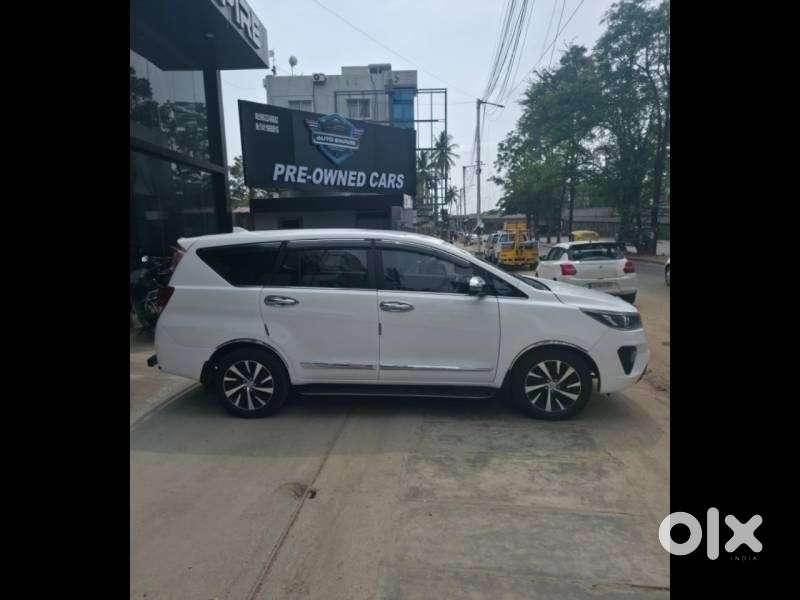 Toyota Innova Crysta [2020-ongoing] 2.4 Gx At 7 Str, 2022, Diesel