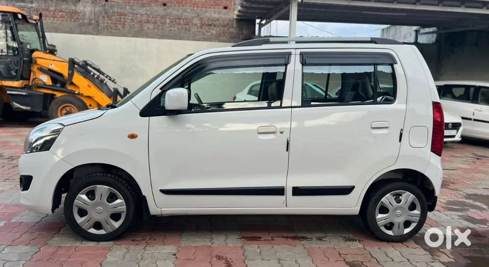 Maruti Suzuki Wagon R Vxi, 2018, Petrol