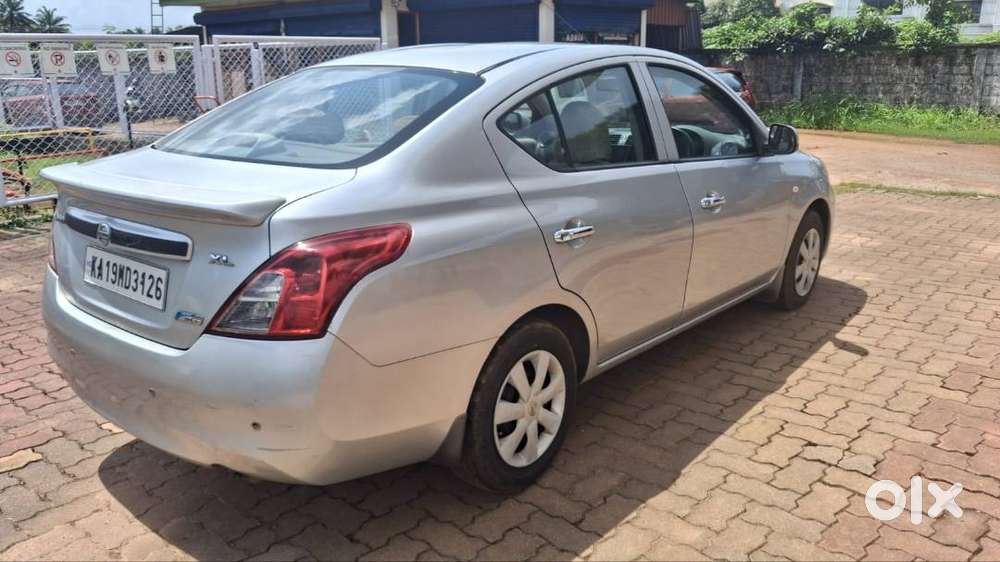 Nissan Sunny Diesel 2013