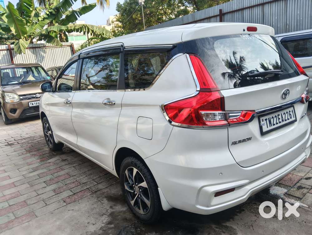 Toyota Rumion V Mt, 2023, Petrol