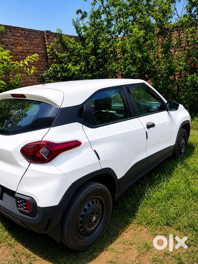 Tata Punch Petrol 2024