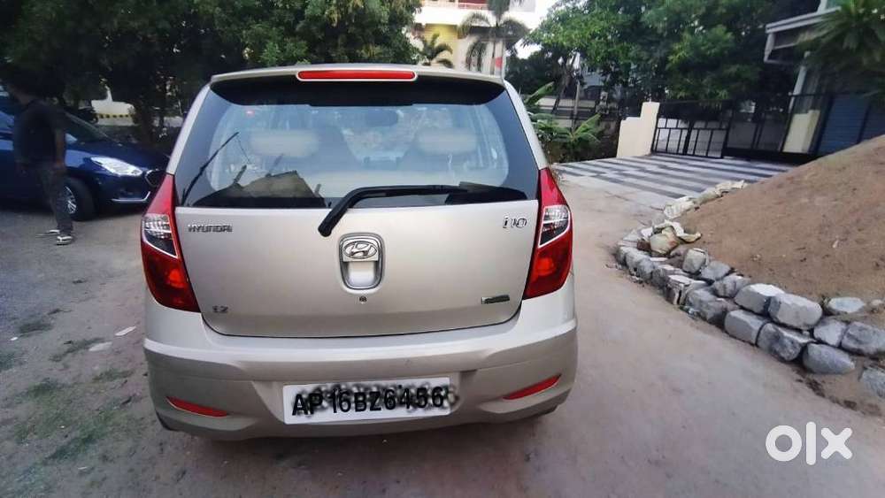 Hyundai I10 Sportz, 2011, Petrol