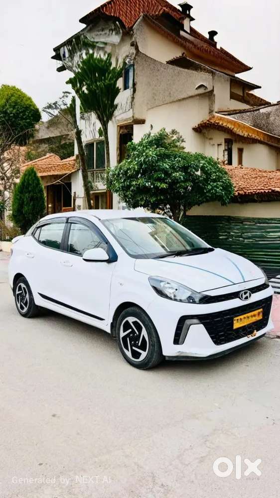 Hyundai Aura 2025 Petrol 60000 Km Driven