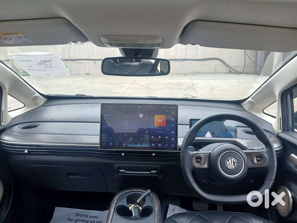 Mg Windsor Ev Essence, 2024, Electric