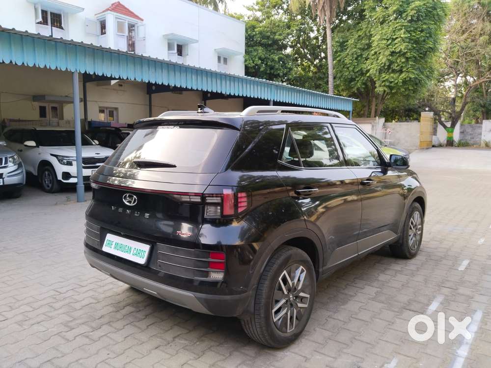 Hyundai Venue 1.0 S (o) Turbo Dct, 2024, Petrol