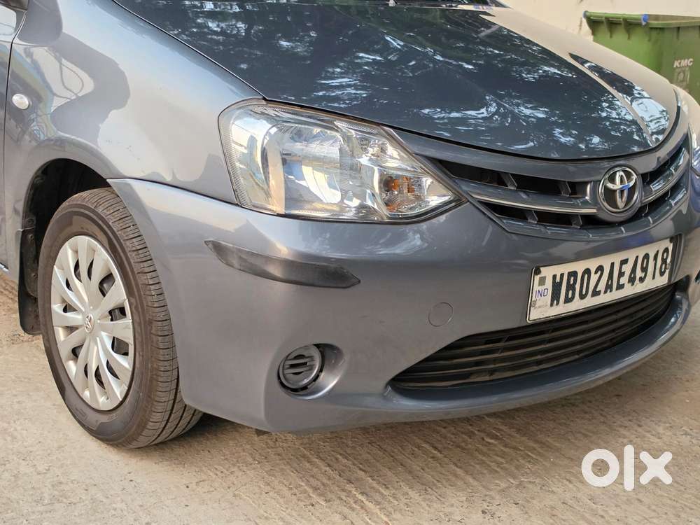 Toyota Etios Liva, 2013, Petrol