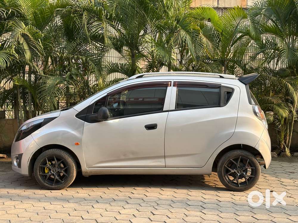 Chevrolet Beat Petrol 2014