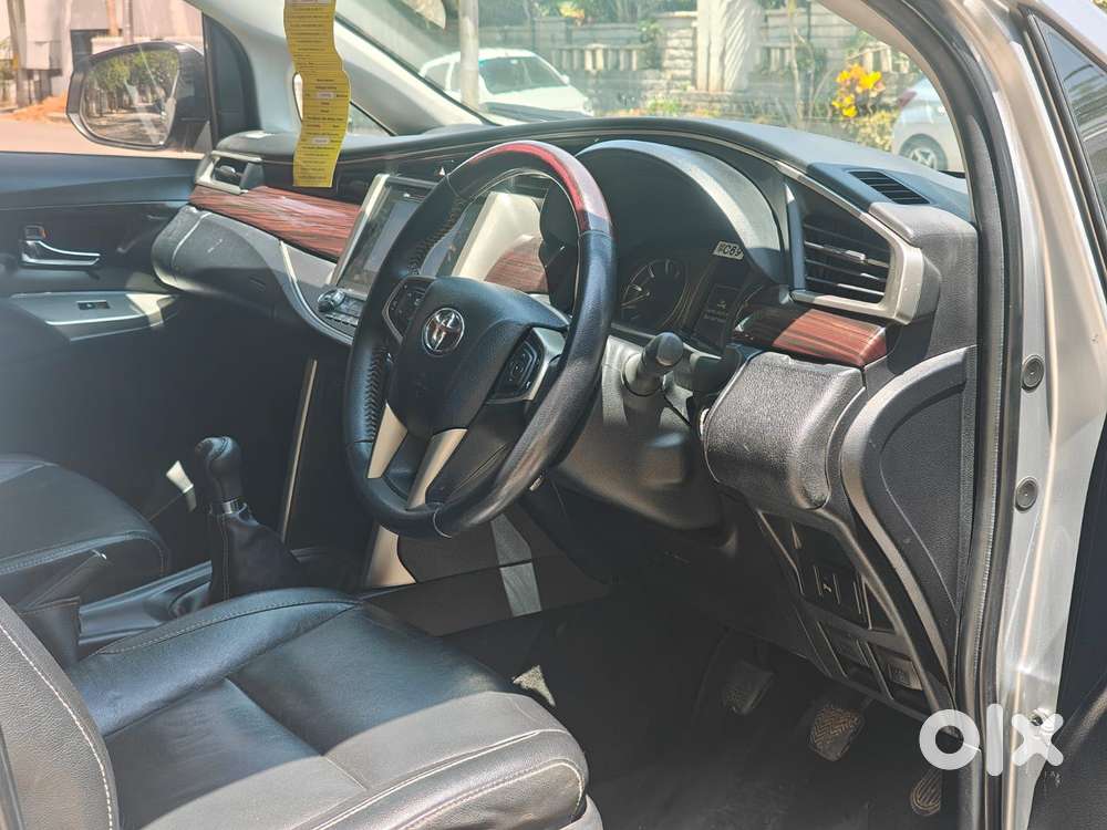 Toyota Innova Crysta 2.4 Zx Mt, 2017, Diesel