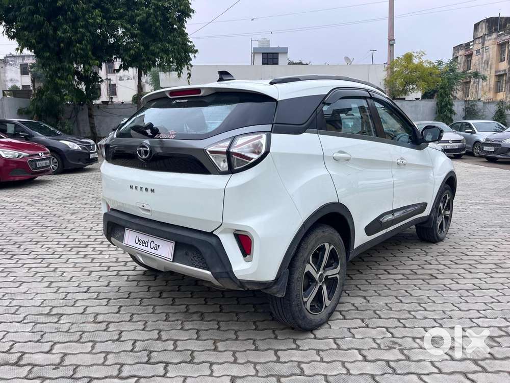 Tata Nexon 1.2 Revotron Xza Plus, 2022, Petrol