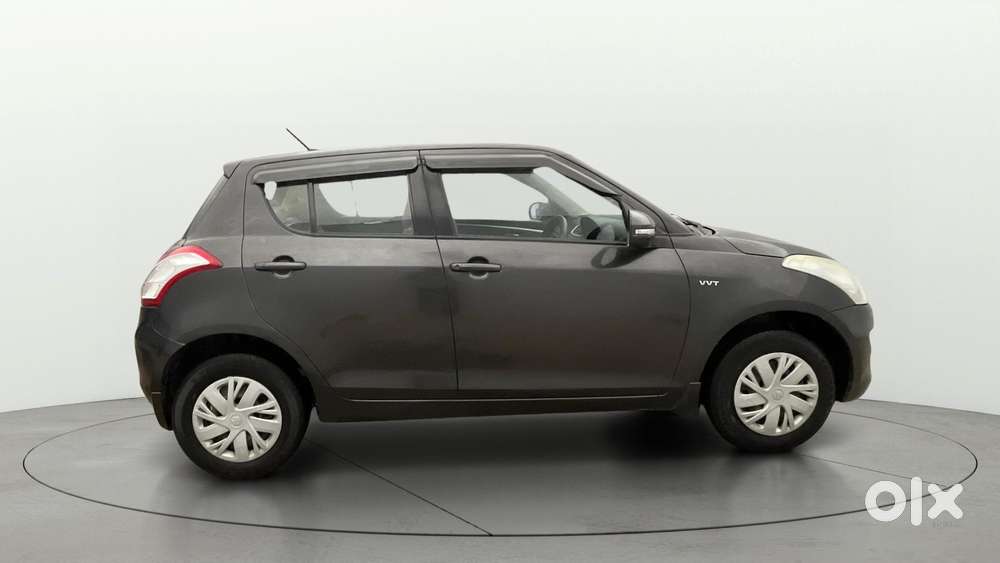 Maruti Suzuki Swift 1.2 Vxi (o), 2016, Petrol